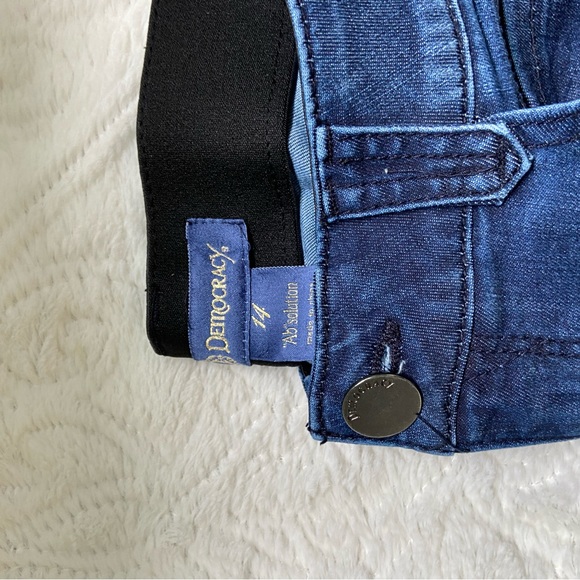 Democracy distressed denim jeggings size 14 - Picture 4 of 7